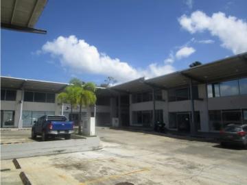 Local comercial / plaza milla 8 / con mezzanine / 190m / vacio | espacios, 185000.00 en Milla 8