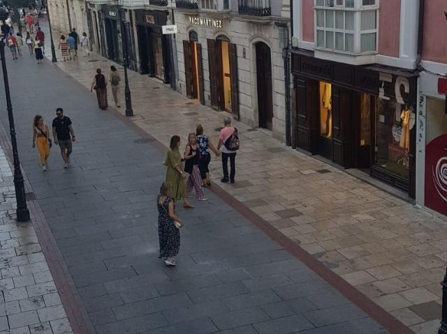 LOCAL COMERCIAL PLENO CENTRO