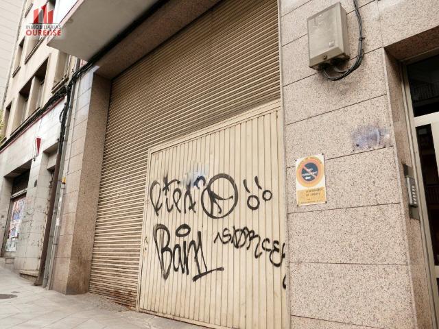 LOCAL COMERCIAL PRÓXIMO AL CENTRO DE OURENSE