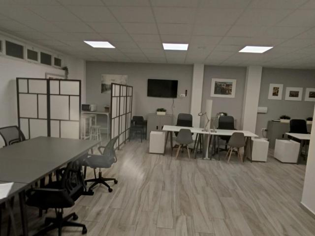 Local Comercial Reformado en Nuevo Cáceres Ideal para Tu Negocio