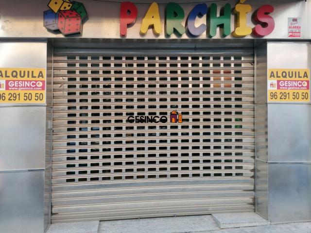 LOCAL COMERCIAL TOTALMENTE ACONDICIONADO