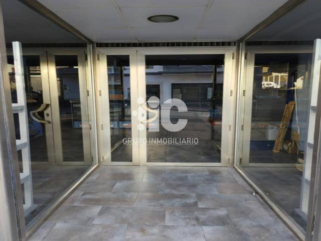 LOCAL COMERCIAL TOTALMENTE ACABADO
