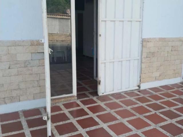 LOCAL COMERCIAL UBICADA EN CAMPO LINDO VE50 031CL NVAS