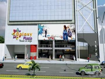 local comercial ubicado dentro del Centro Comercial Galaxi Plaza, tiiene un area de 6 m2 ubicada en la planta baja. Ideal para negocios de calzado, ropa, bazar, taller de costura, etc