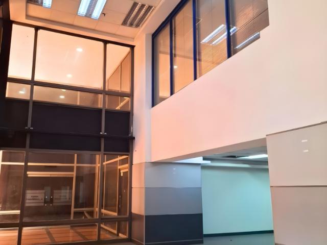 LOCAL COMERCIAL VENTA CHACAO 718 M2 TOTAL
