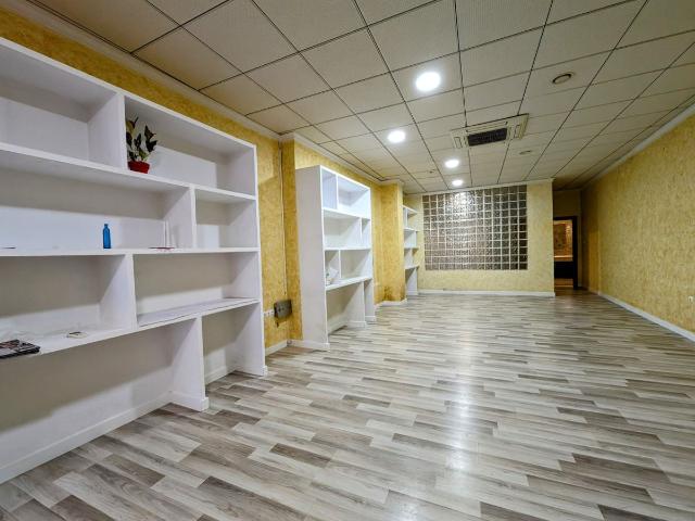 Local Comercial Venta Granada