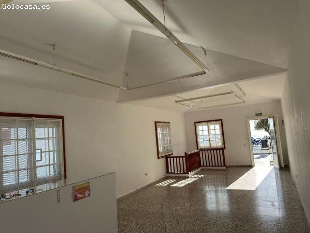 Local Comercial & Vistas al mar !