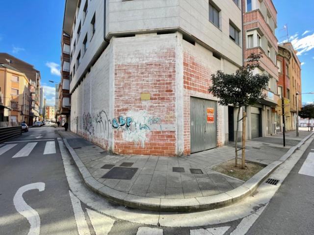 LOCAL COMERCIAL ZONA CENTRO