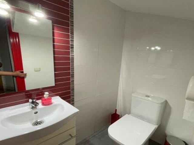 LOCAL COMERCIAL ZONA INDSUTRIA