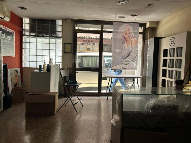 LOCAL COMERCIAL DE SEGUNDA MANO EN BUEN ESTADO EN VENTA EN MANRESA, ZONA PLAZA CATALUNYA – CALLE LEPANTO