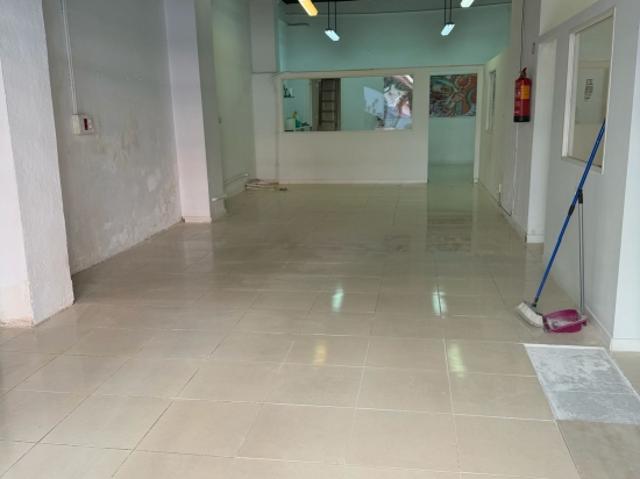 Local comerical en General riera