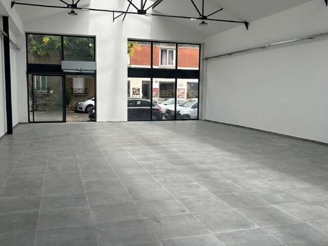 Local commercial neuf à Montreuil 310 m2