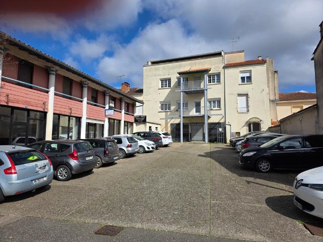 LOCAL COMMERCIAL OU PROFESSIONNEL
