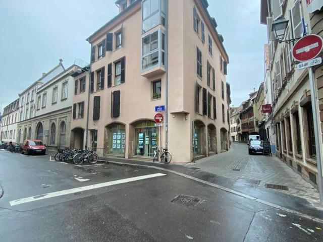 Local commercial ou professionnel de 153 m2 à louer Hyper centre de Strasbourg