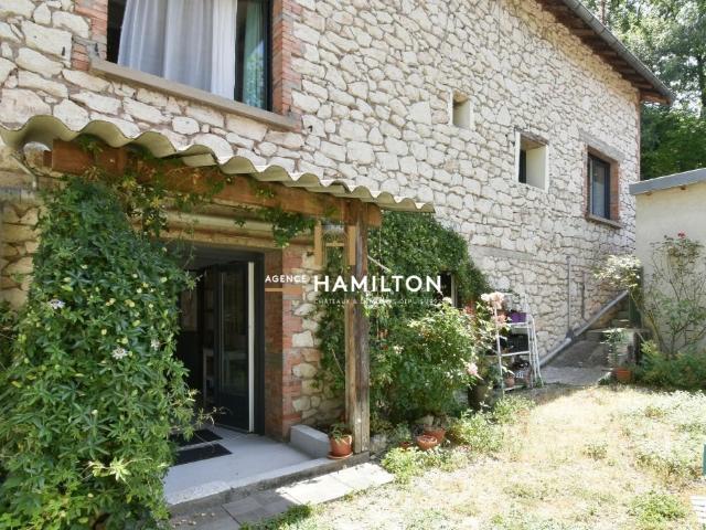 Local Commercial Avec Logement Attenant Et Sous Sol Amenage 224m² Gaillac