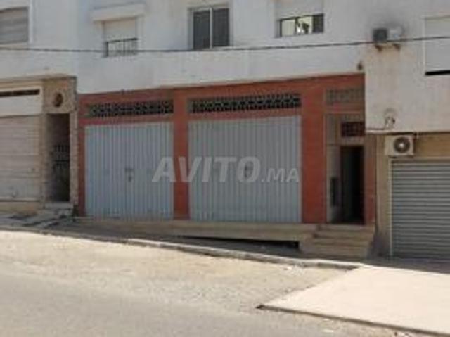 Local commercial avec sous sol