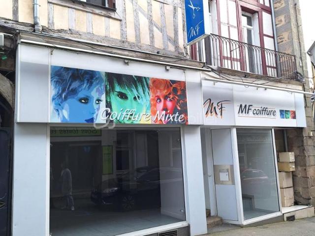 LOCAL COMMERCIAL A LOUER
