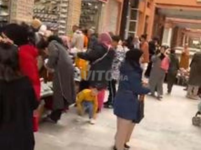 Local commercial à louer 2 rideaux 30 m Guissaria Baraka Mohammedia