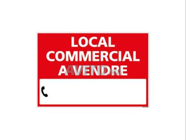 Local commercial à louer 30m² sur le boulevard Al Qods