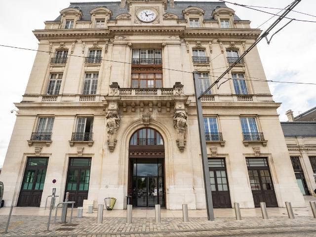 Local commercial à louer Bordeaux Gare Saint Jean
