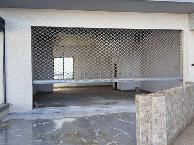 Local commercial à Louer de 113.0 m² à Casablanca, Almaz Hay Hassani