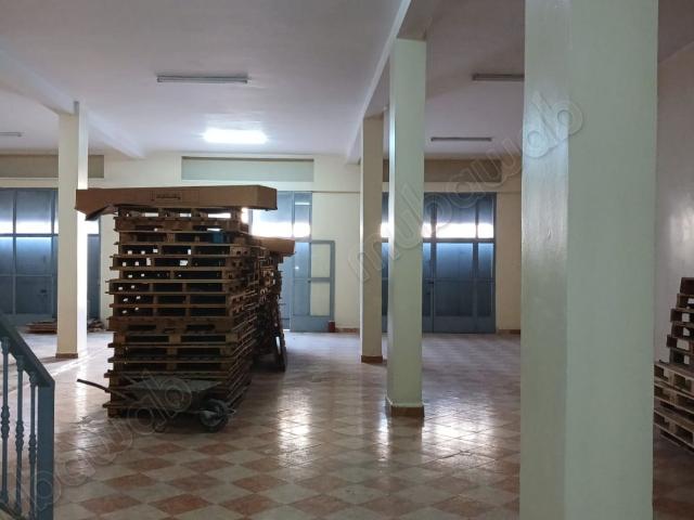 Local commercial a louer tres bon emplacement