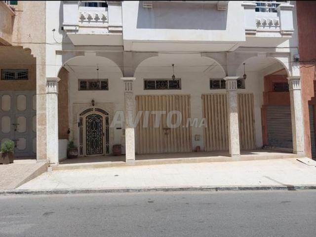 Local commercial à vendre – Maghreb El Arabi