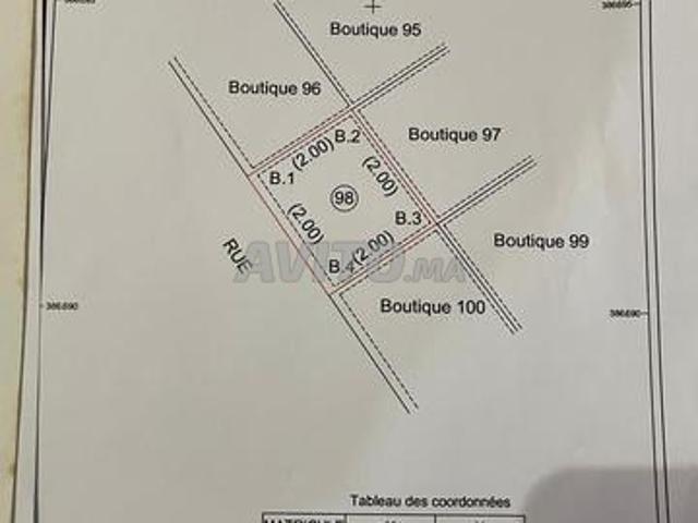 Local commercial à vendre au marché Al Nomoudaji Al Massira