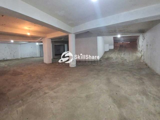 Local commercial à vendre à Bourgogne – 366 m²