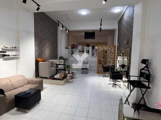 Local commercial à Vendre de 98.0 m² à Casablanca, Bourgogne Anfa