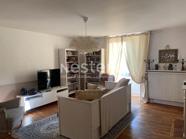 Local commercial à vendre en plein centre de Bressuire de 19. 303m² Bressuire