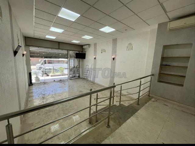 Local commercial à vendre
