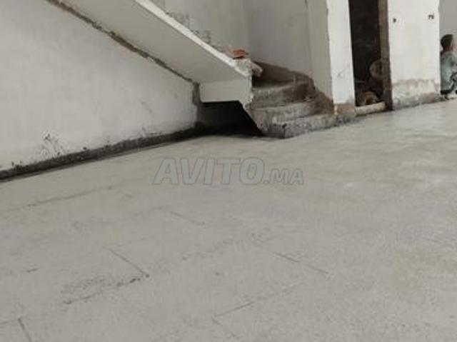 Local commercial à vendre 180m