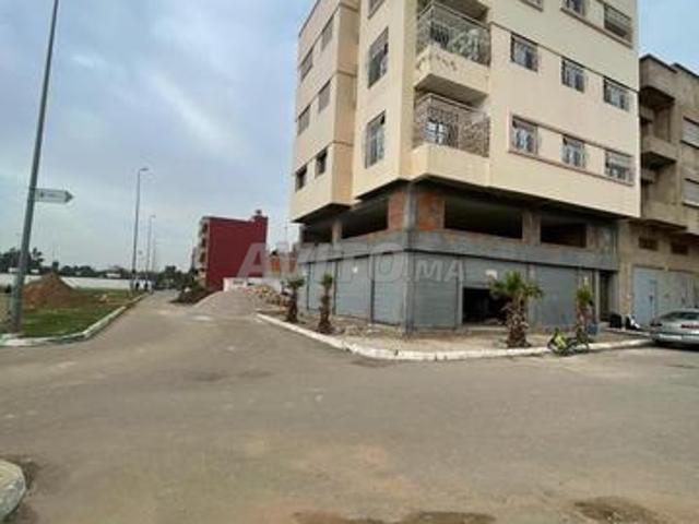 Local commercial à vendre