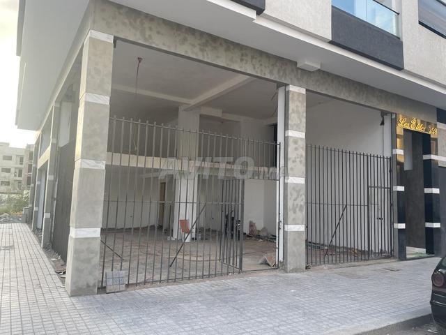 Local commercial à vendre