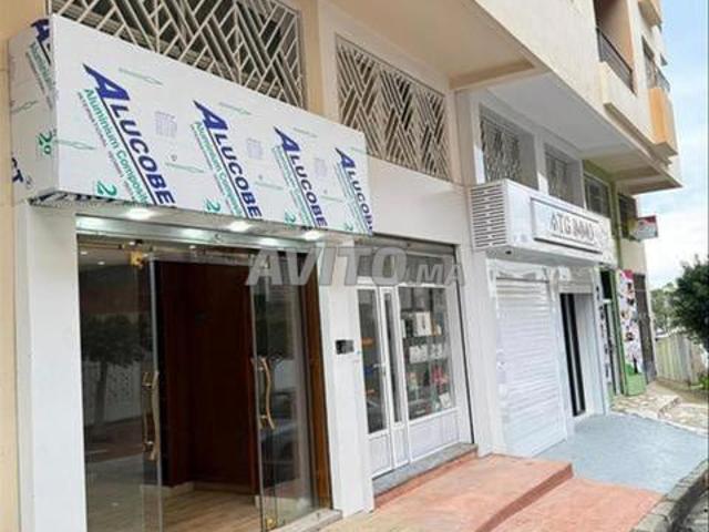 Local commercial à vendre