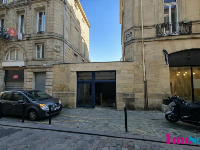 LOCAL COMMERCIAL à vendre