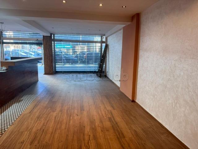 Local commercial aménagé à Vendre avec des bureaux