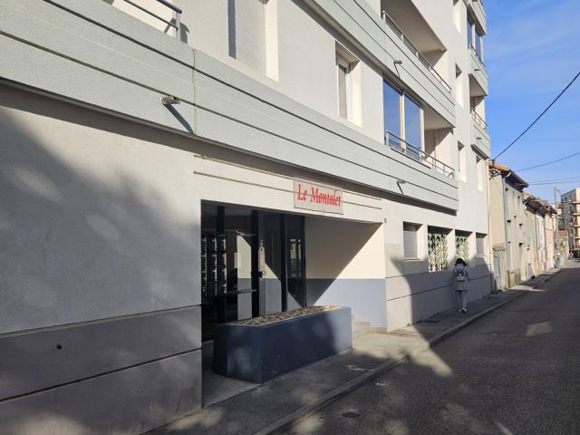 LOCAL COMMERCIAL CENTRE VILLE