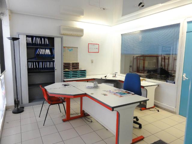 Local commercial Chambery 74 m2