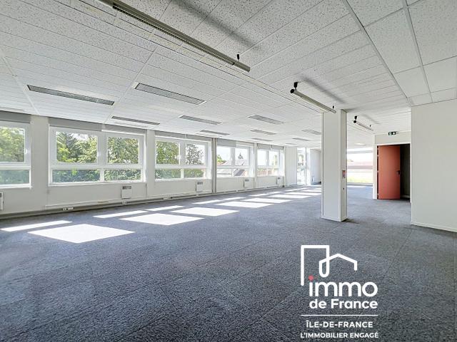 Local commercial Chartres 368 m2