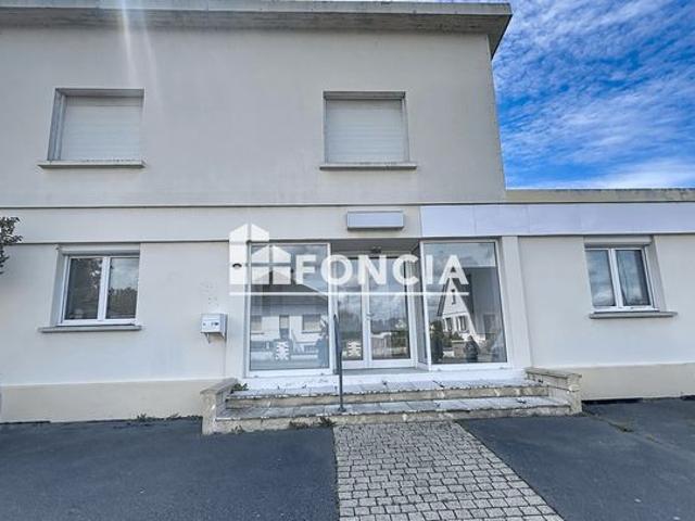 Local commercial de 168 m² avec forte visibilité et important potentiel de développement