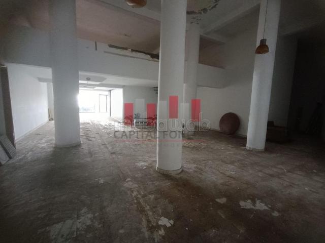 Local commercial de 320m2 à la vente en plein Gauthier