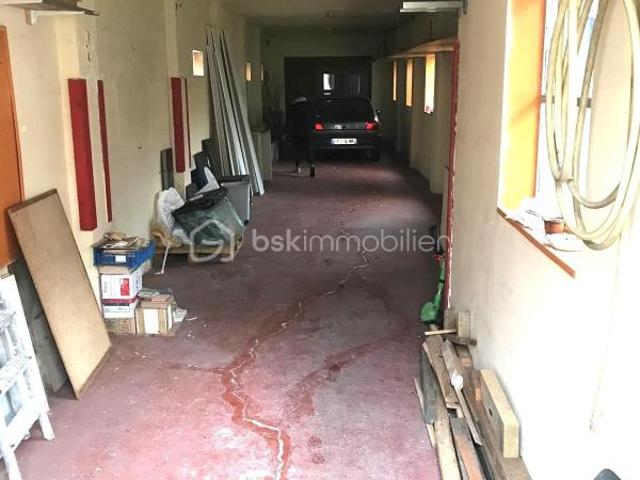 LOCAL COMMERCIAL DE 48 M2 A BOBIGNY
