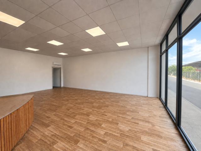 LOCAL COMMERCIAL DE 96 M2
