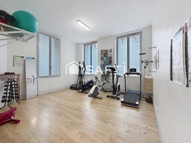 Local commercial et appartement à Montauban