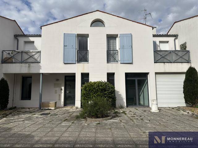 Local Commercial Et Bureaux 141m² Saint Georges de Didonne