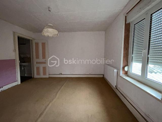 Local commercial et un appartement