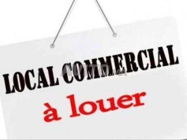Local commercial excellent à louer pour entreprises et autres, 20m², quartier M. Abdallah