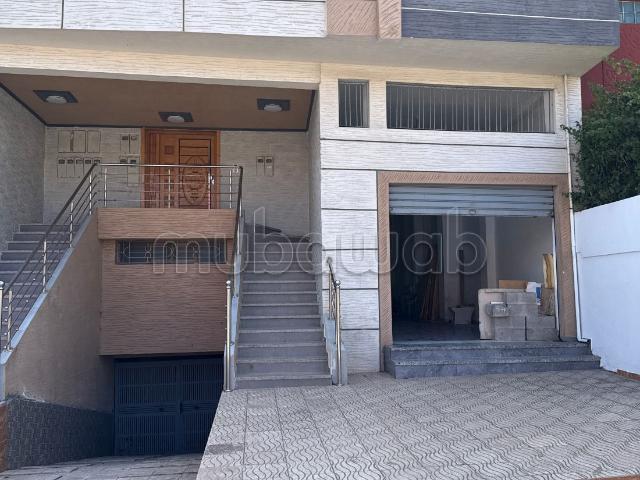 Local commercial en vente en Centre ville. Surface de 84 m²
